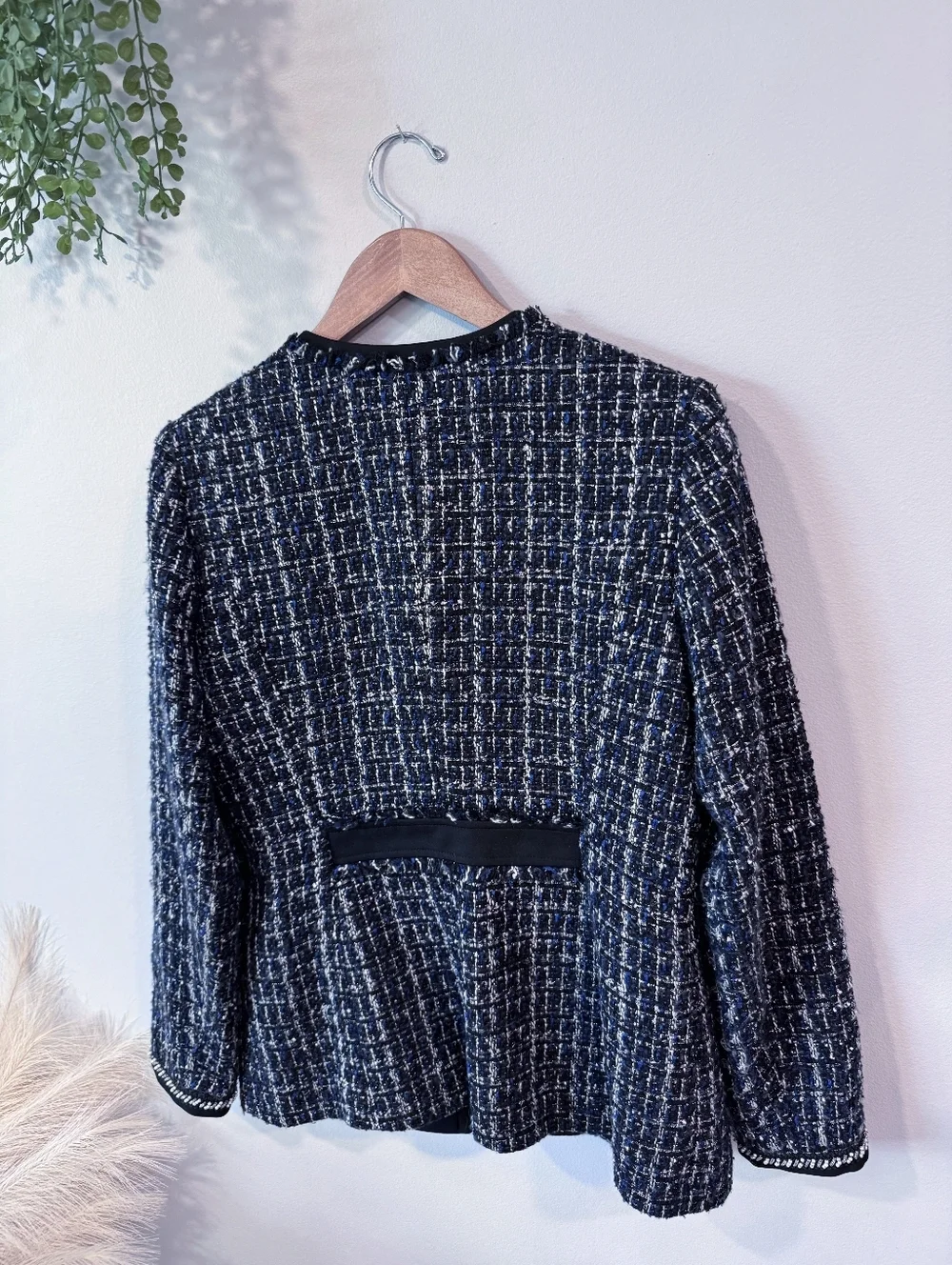White House Black Market Classic Black And Blue Tweed Jacket - Women's Medium